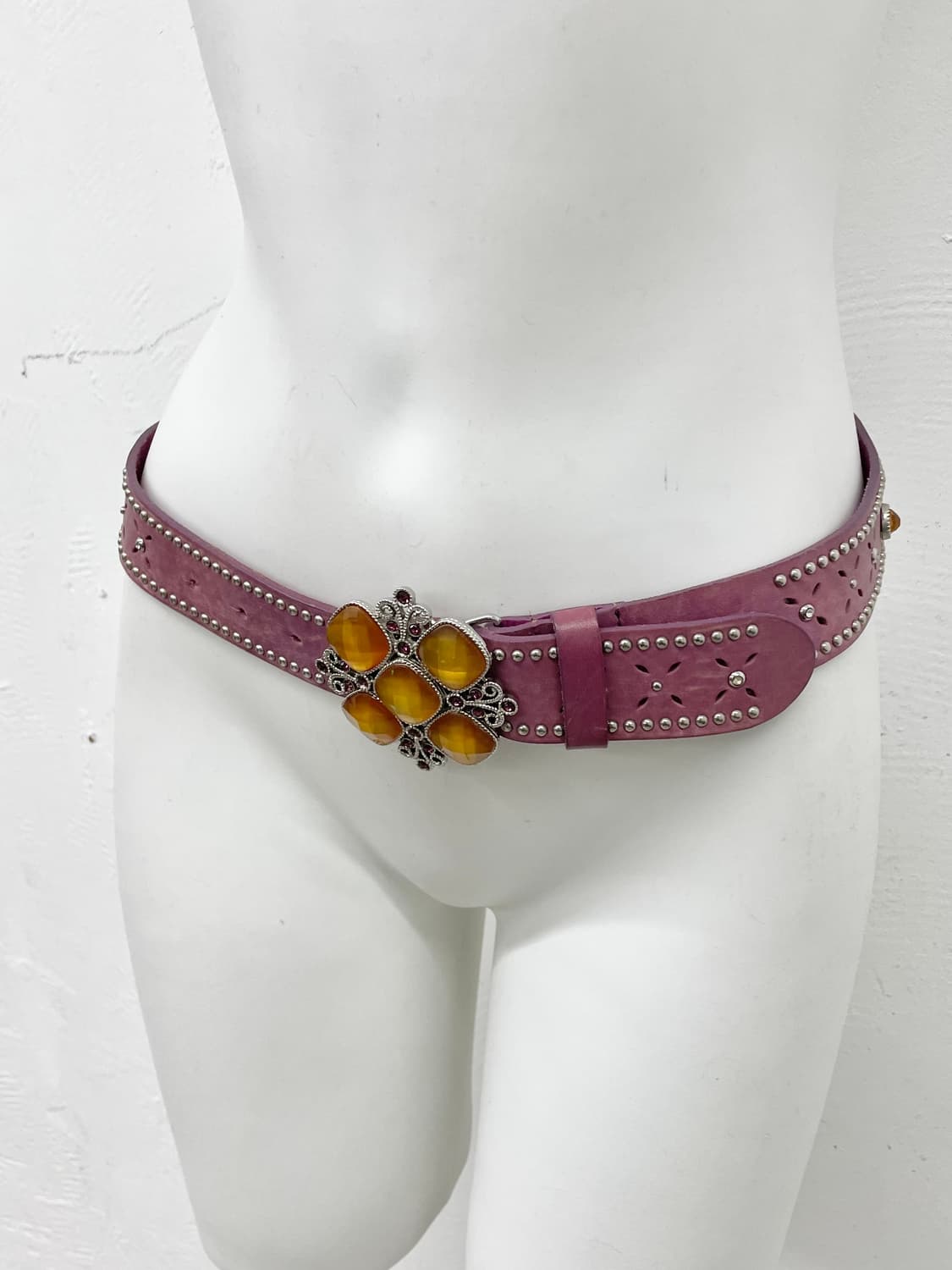 리얼레더 큐빅 스터드 버클 벨트 상품이미지3