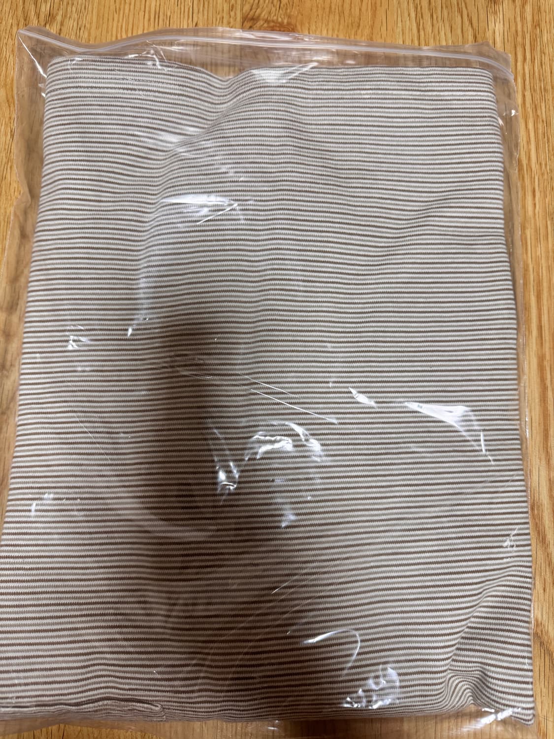 러프사이드 핀 스트라이프 반팔 티셔츠 탄 베이지 상품이미지4