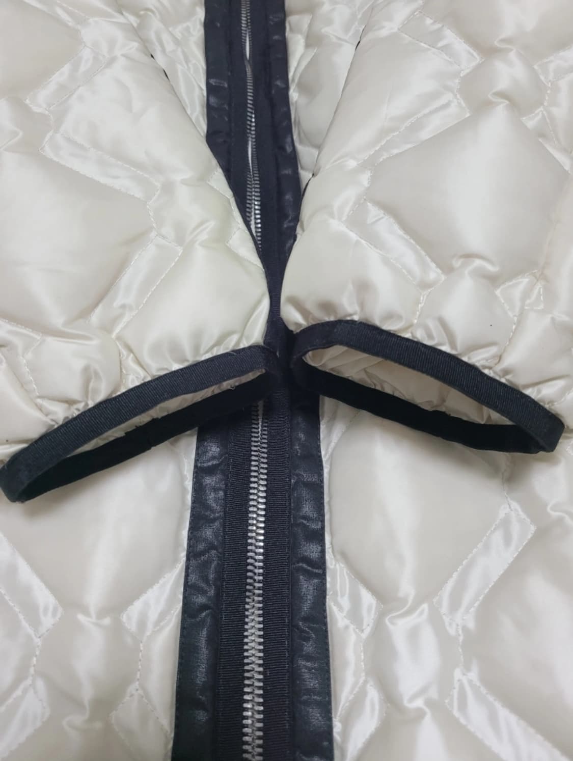 MICHAA 미샤 경량 퀼팅 구스 롱 패딩 85 상품이미지5