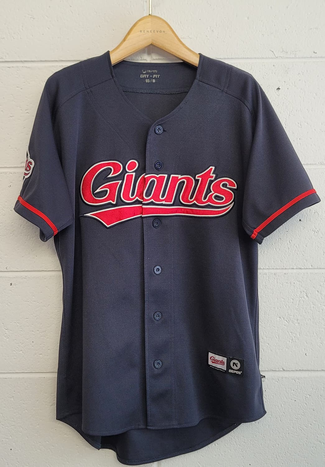 네포스(NEPOS) 롯데자이언츠 원정 사인유니폼 판매 상품이미지1