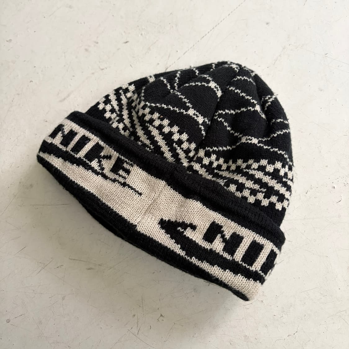 00s 나이키 빈티지 아카이브 피크 퓨추라 비니 OS 상품이미지3