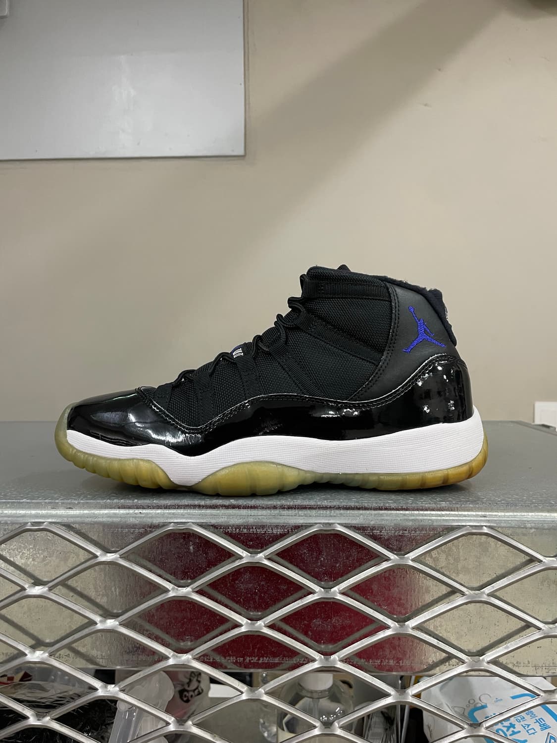 나이키 조던 11 레트로 스페이스 잼 250 상품이미지1