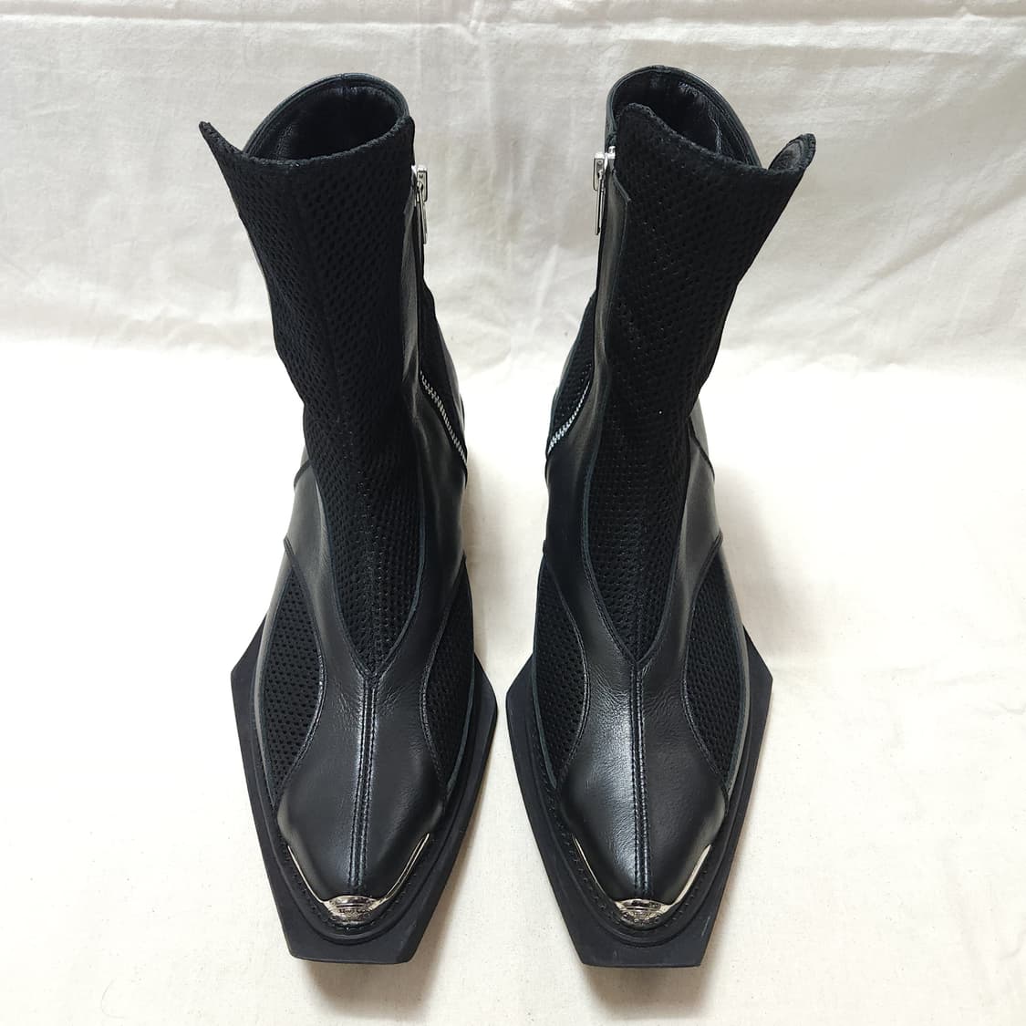 [280] 쏜가먼츠포인티드 스틸 토 메쉬 스컬처 부츠 상품이미지2