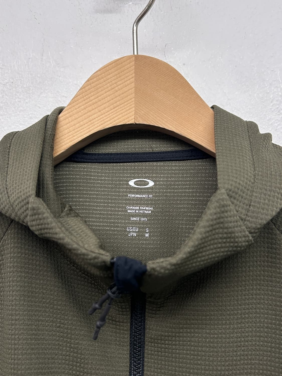 오클리 카키색 후드집업 상품이미지4