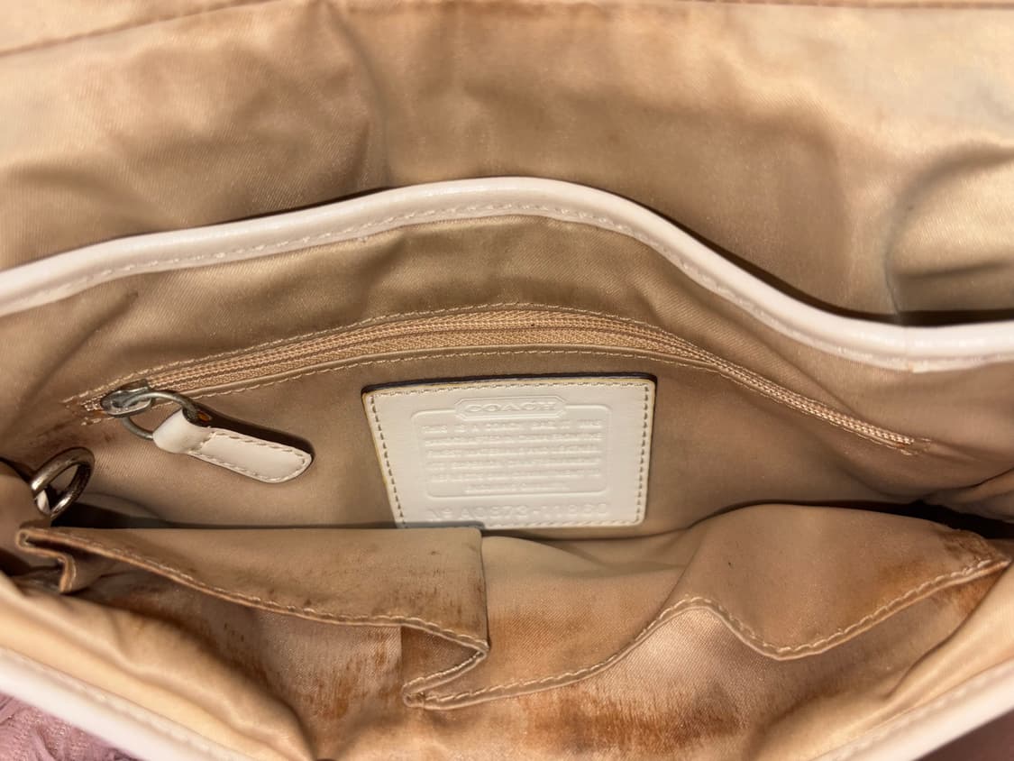 [갸루템] Y2K 코치 버클 포인트 클래식 시그니처 숄더백 상품이미지4