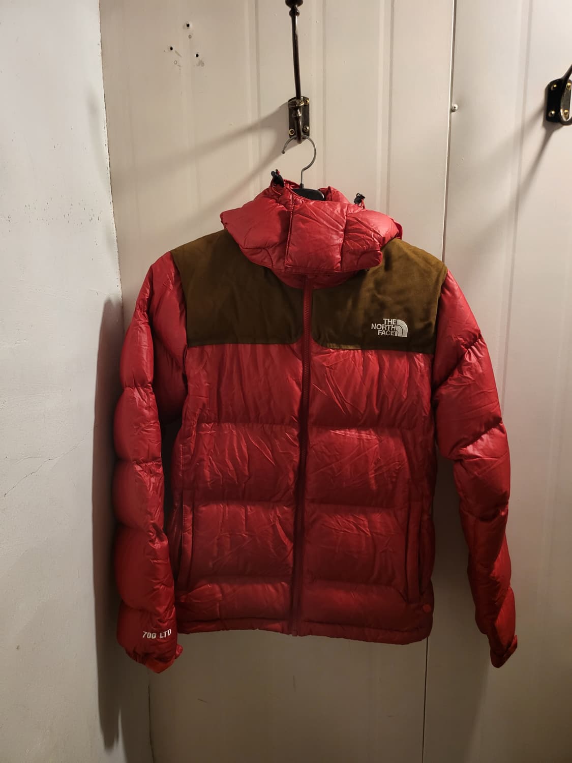 노스페이스 구스  700 눕시패딩 상품이미지1