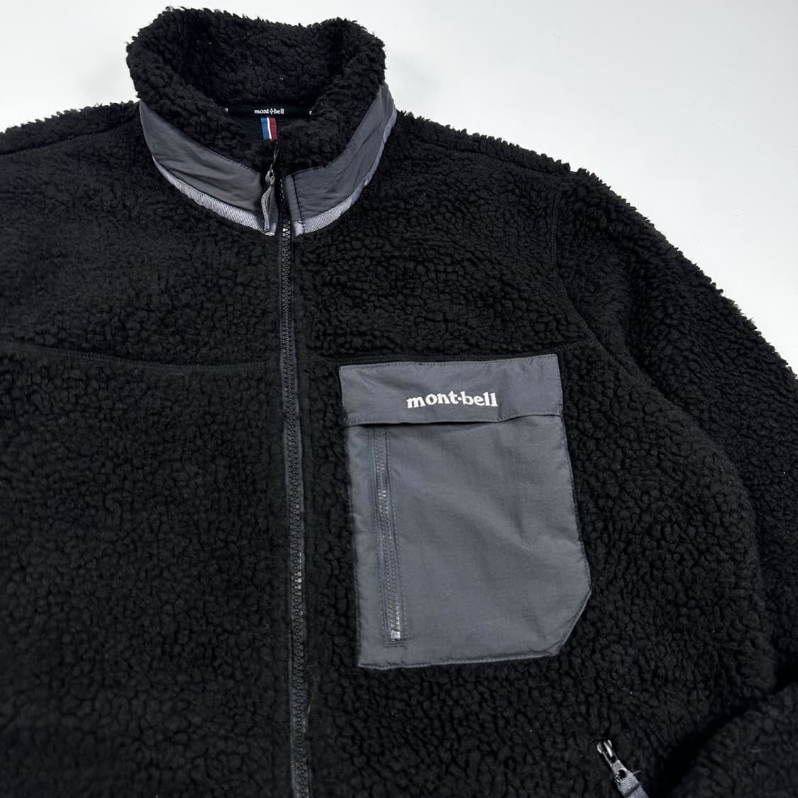 몽벨 마운틴 블랙 포켓 후리스 자켓 (M) 상품이미지3