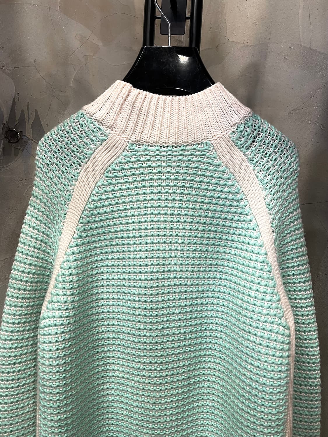 띠어리 민트 니팅 스웨터 상품이미지4