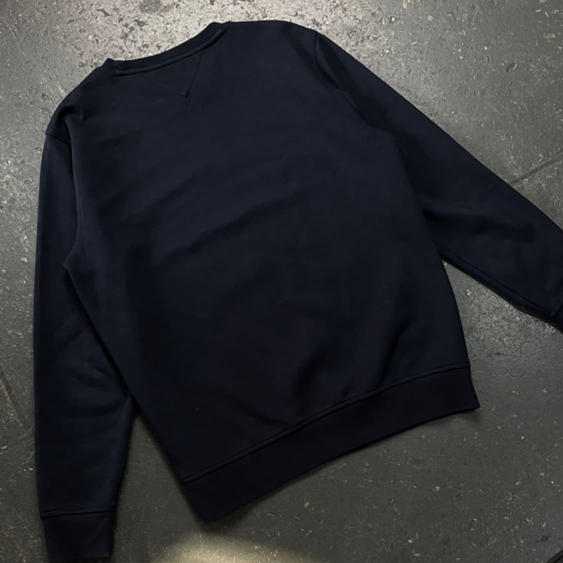 105 타미힐피거 맨투맨  상품이미지5