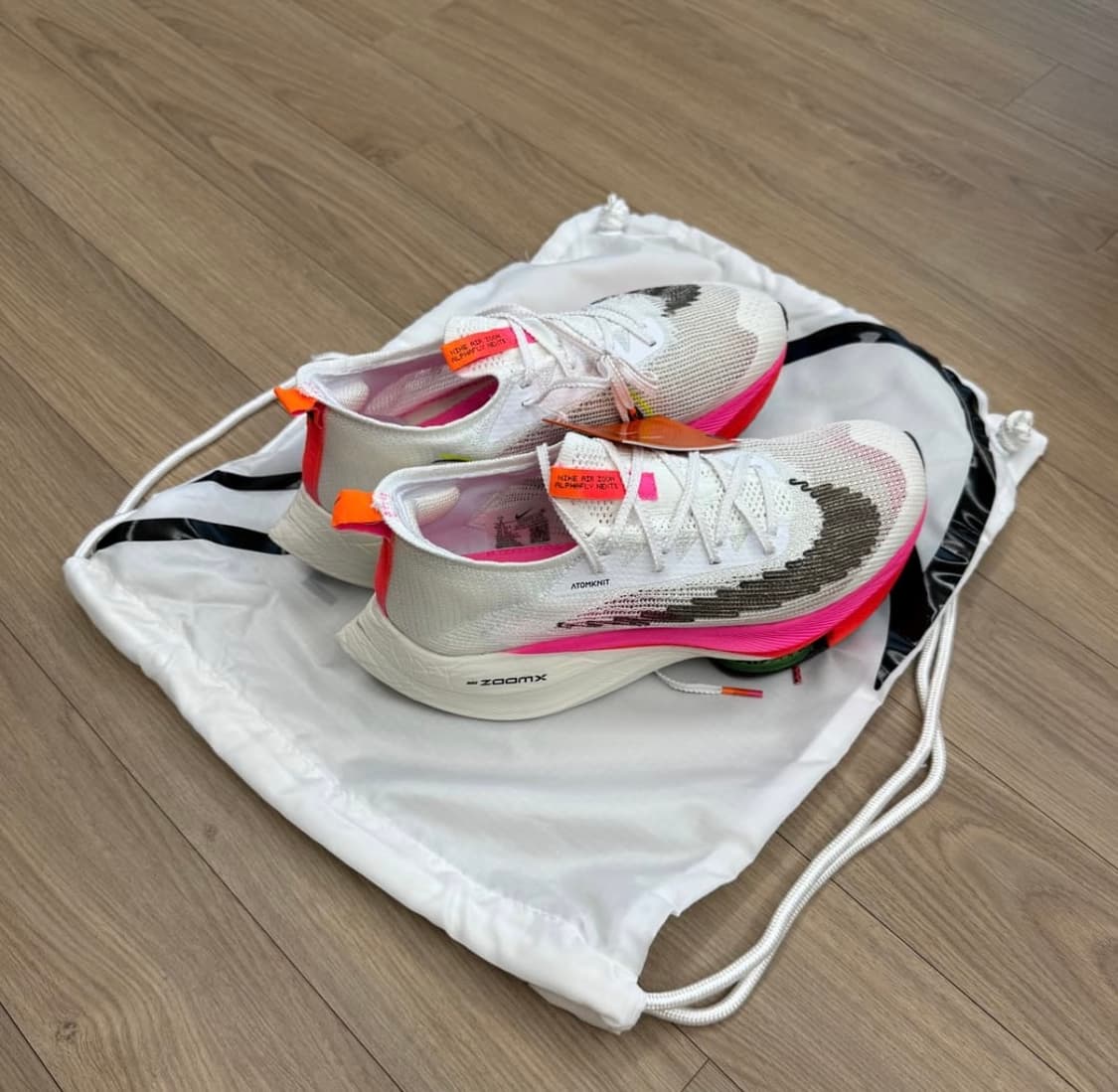 나이키 알파플라이 1  상품이미지1