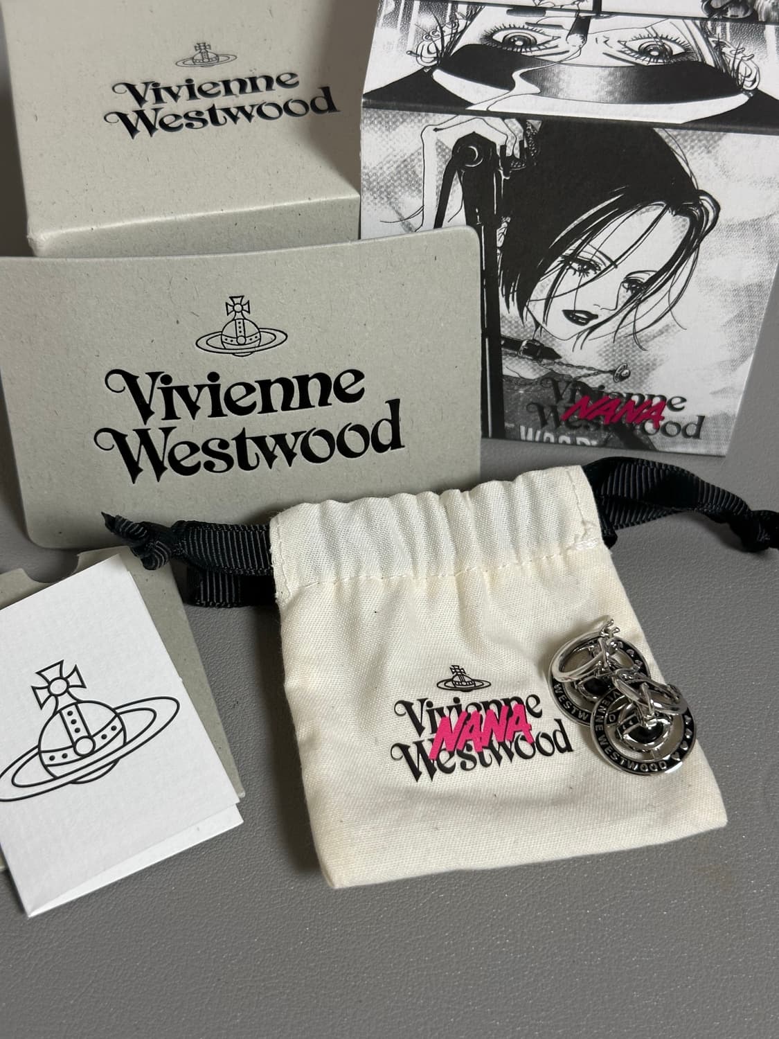 비비안웨스트우드 귀걸이 (나나 콜라보) 상품이미지1