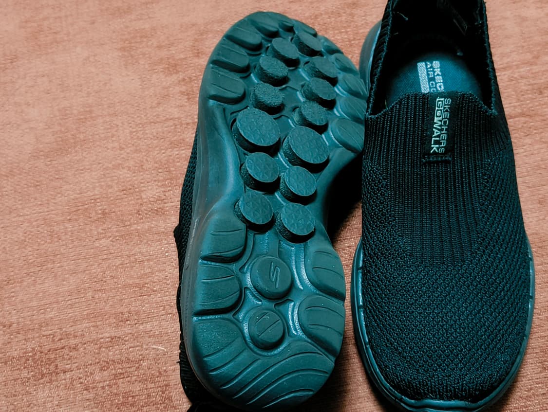 스케쳐스 고워크6 슬립온 워킹화 블랙  상품이미지7