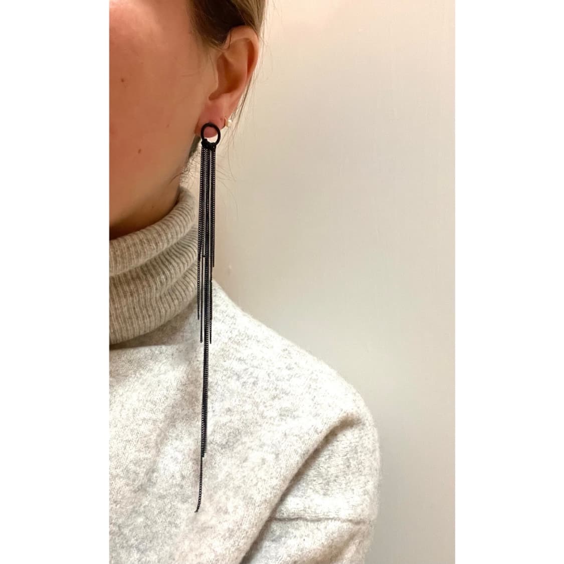 Black Long Chain Earrings 상품이미지3