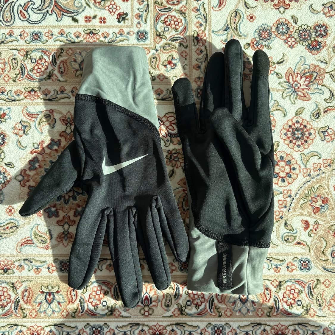 나이키 러닝 장갑 상품이미지1