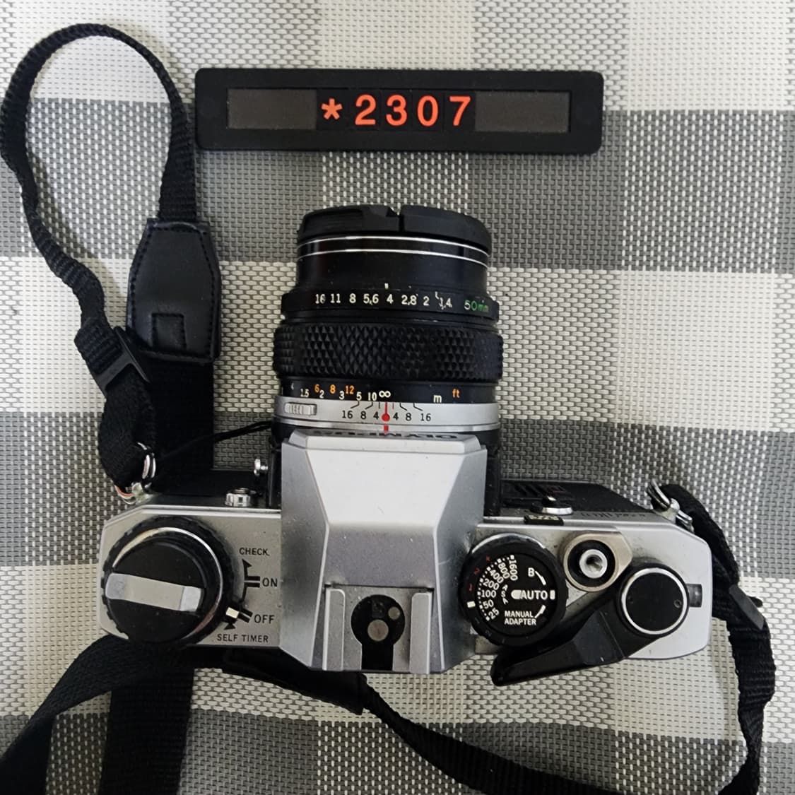 올림푸스 OM 10 실버바디 1.4렌즈 필름카메라 상품이미지3