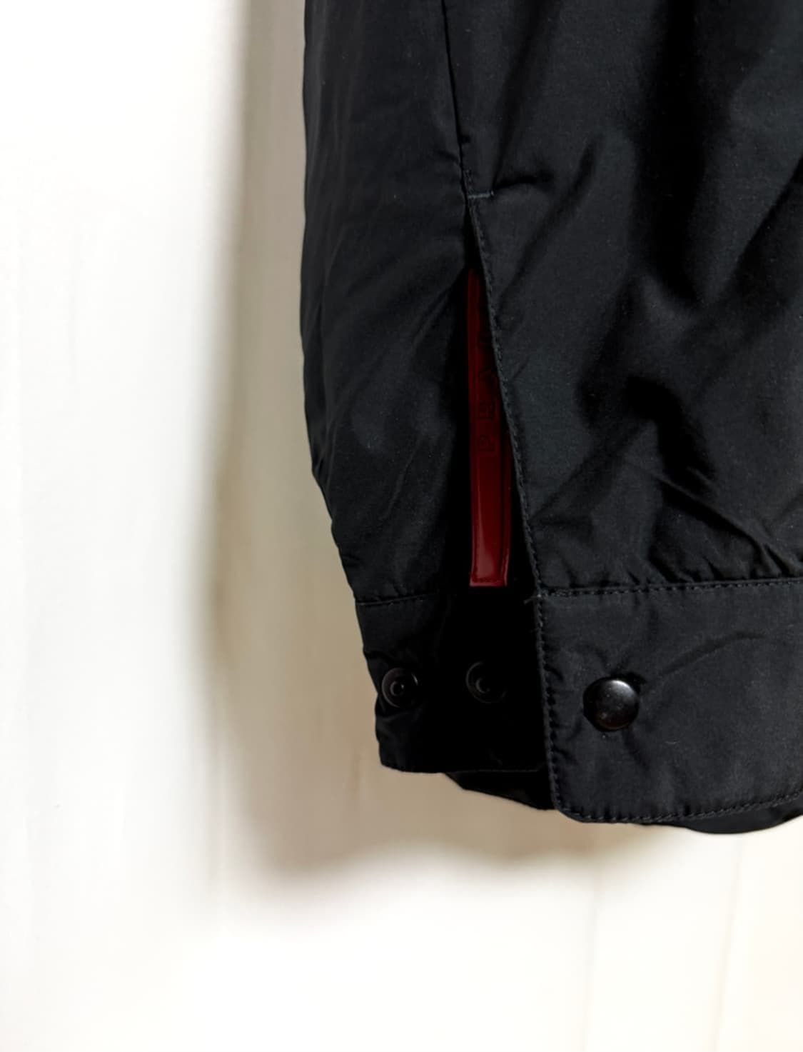 03 프라다 패디드 셔츠 상품이미지3