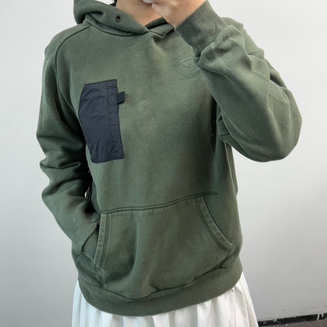 [XL] 엄브로 그린 후드티 상품이미지2