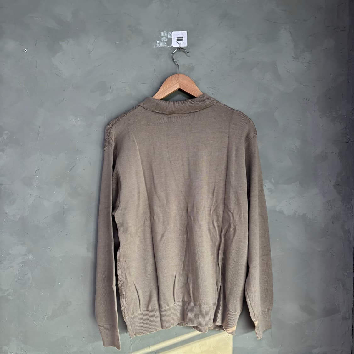 새상품 본더치 울 카라니트 카키 베이지 상품이미지6