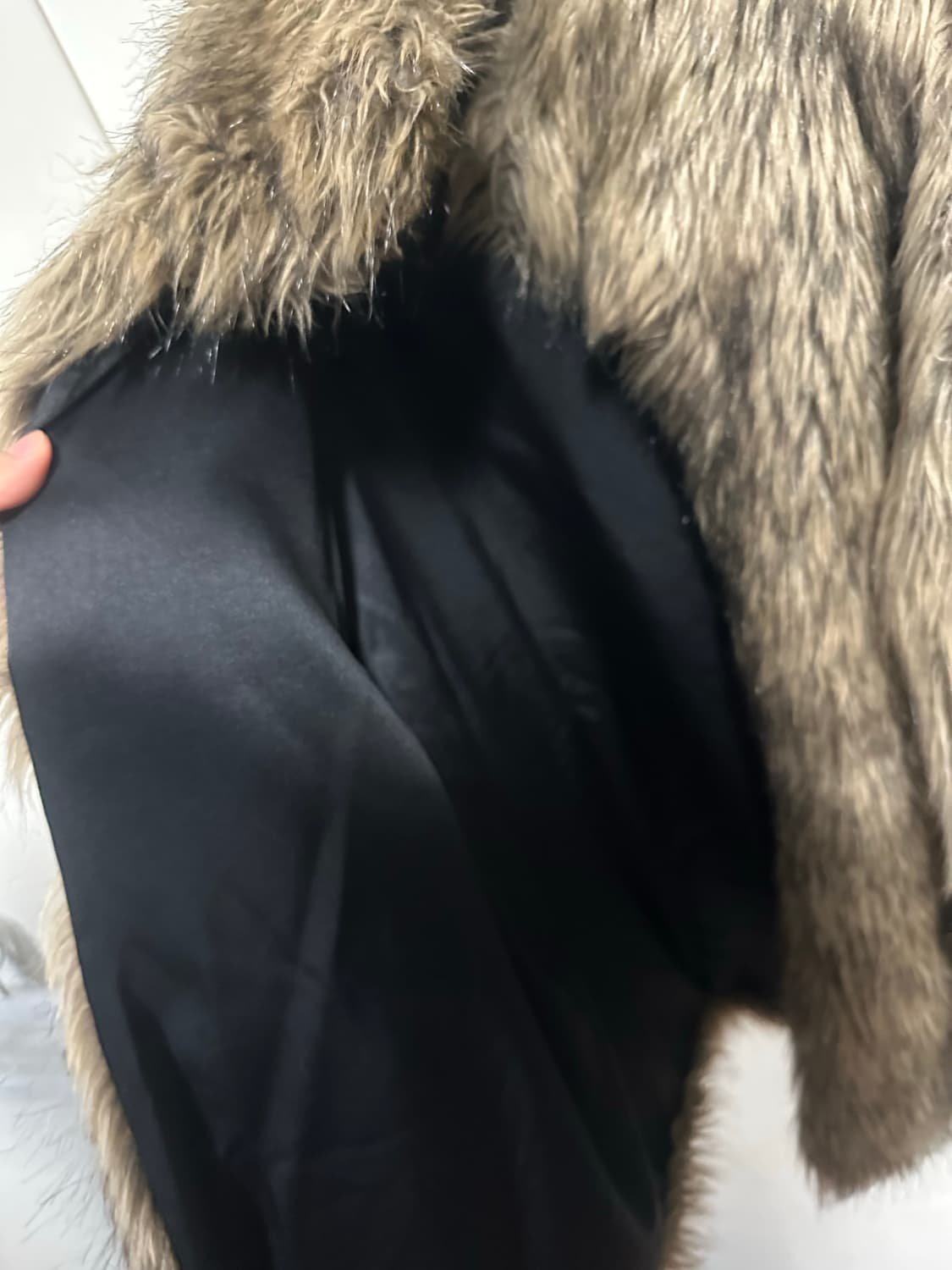 오도어 페이크 퍼 자켓 상품이미지3