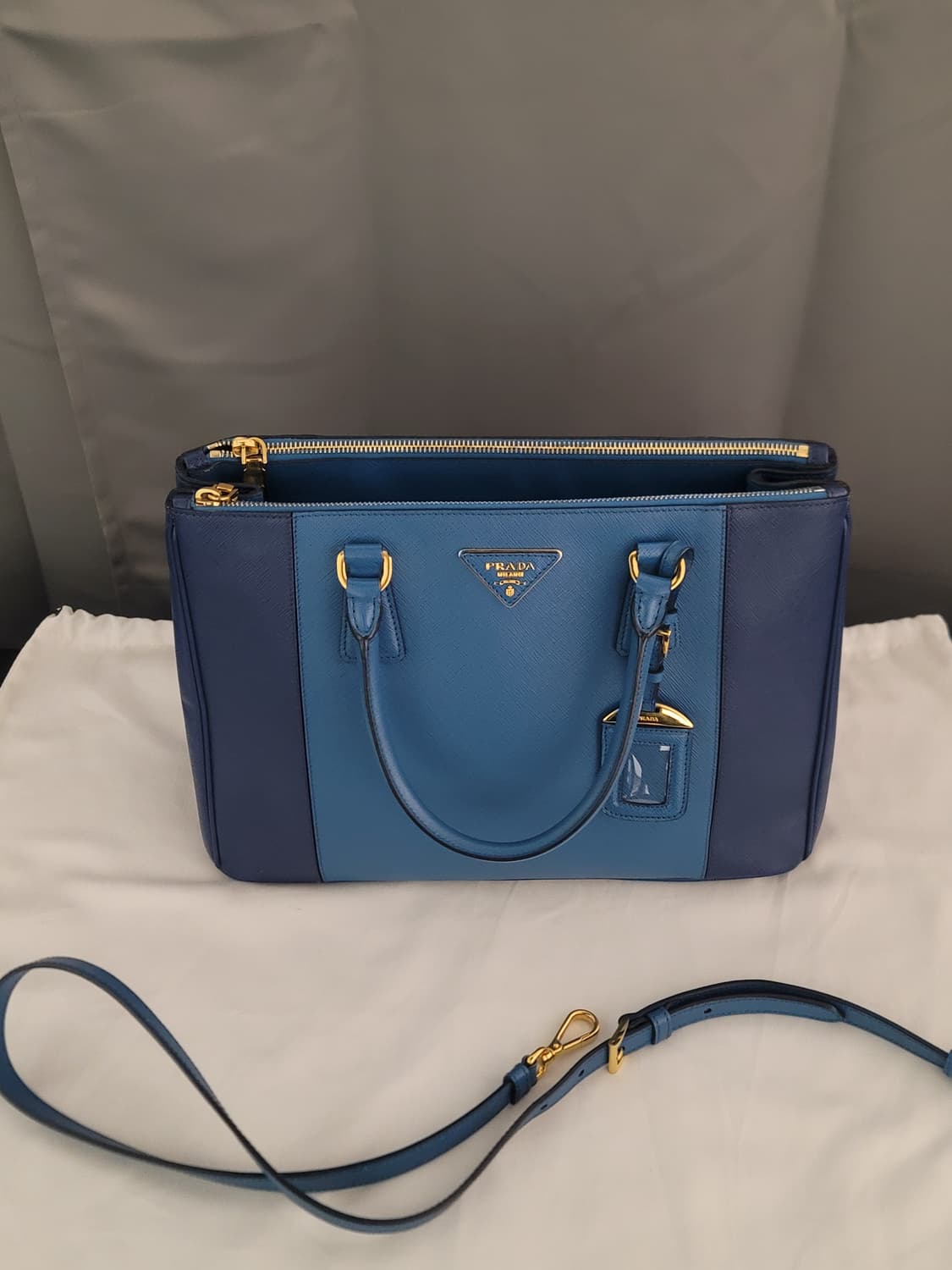 프라다 가방,크로스백토트백(디올샤넬보테가루이비통구찌셀린느생로랑발렌시아가) 상품이미지2