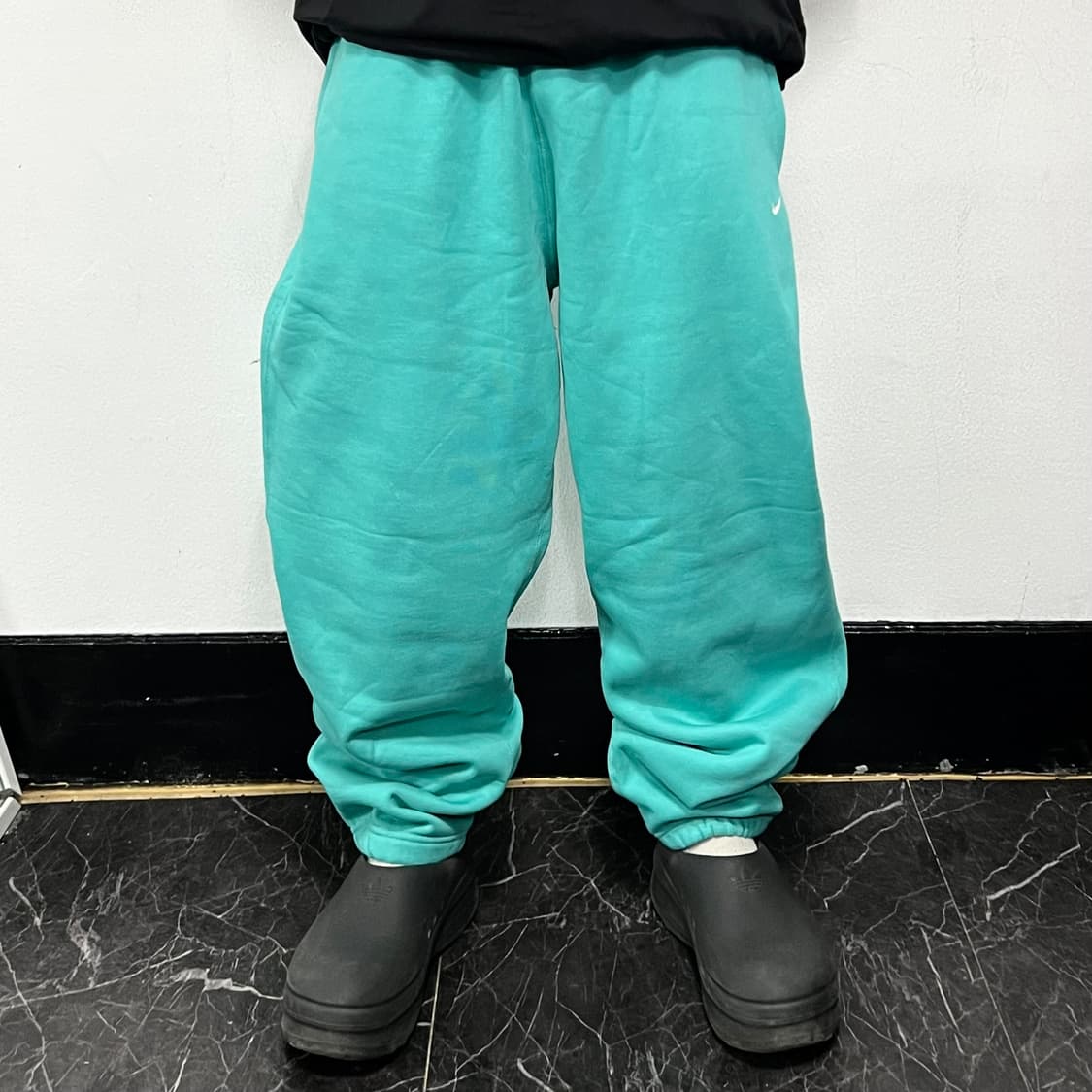 나이키 NRG 솔로스우시 와이드 조거 스웻 팬츠 상품이미지2