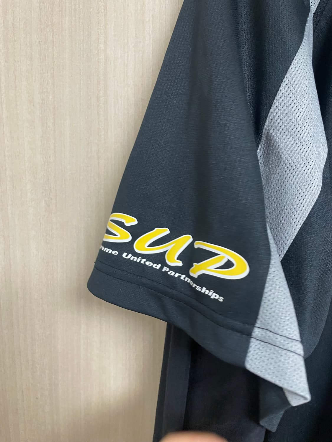 슈프림 사커 저지 XL 팝니다. 상품이미지8