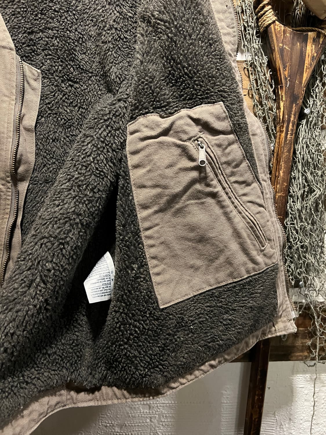 [L]칼하트 USA 빈티지 페인팅 차콜 캔버스 워크 베스트 상품이미지6