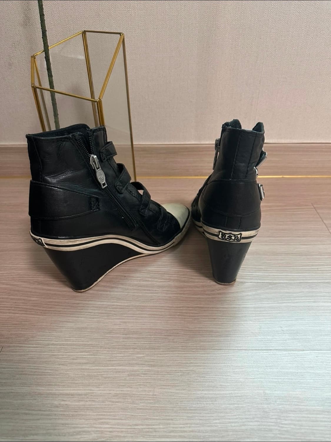 아쉬 델마 웨지레더 하이탑240 상품이미지3