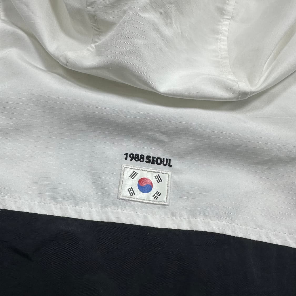 ✨ (바배) 프로스펙스 1988서울 올림픽 로고 배색 바람막이 상품이미지3