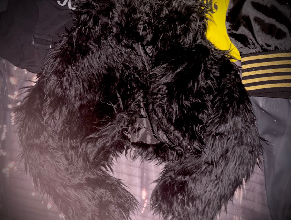 빈티지 오네 갸루 펑크 블랙 크롭 퍼 자켓 상품이미지1