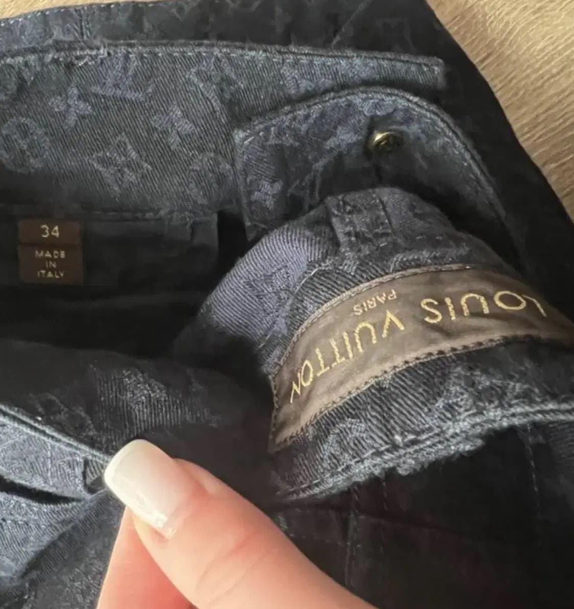 루이비통 모노그램 패턴 데님수트(코튼/디테일-레더)34 사이즈-해외발송 상품이미지9