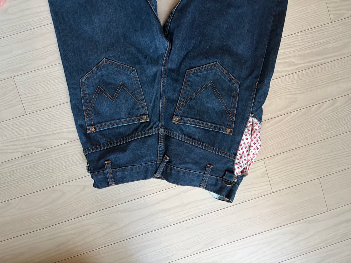 (46)비비안웨스트우드 비대칭 데님 팬츠 상품이미지6