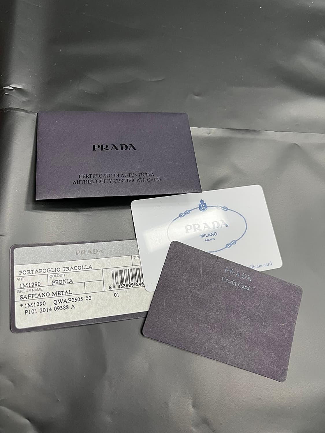 프라다 사피아노 로고 미니 크로스백 상품이미지8