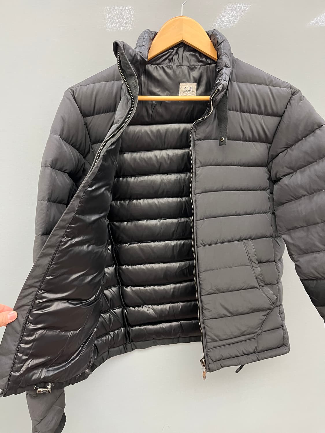 CP컴퍼니 경량패딩 상품이미지7