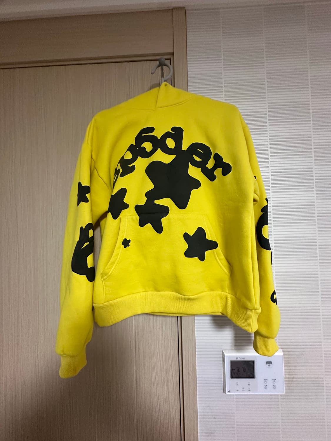 Sp5der 스파이더 후드티 카나리 옐로우 상품이미지1