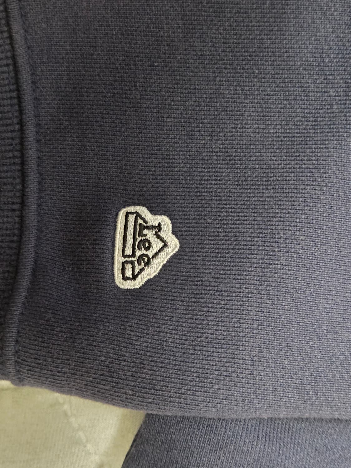 아이앱&리 콜라보 맨투맨 L 상품이미지2