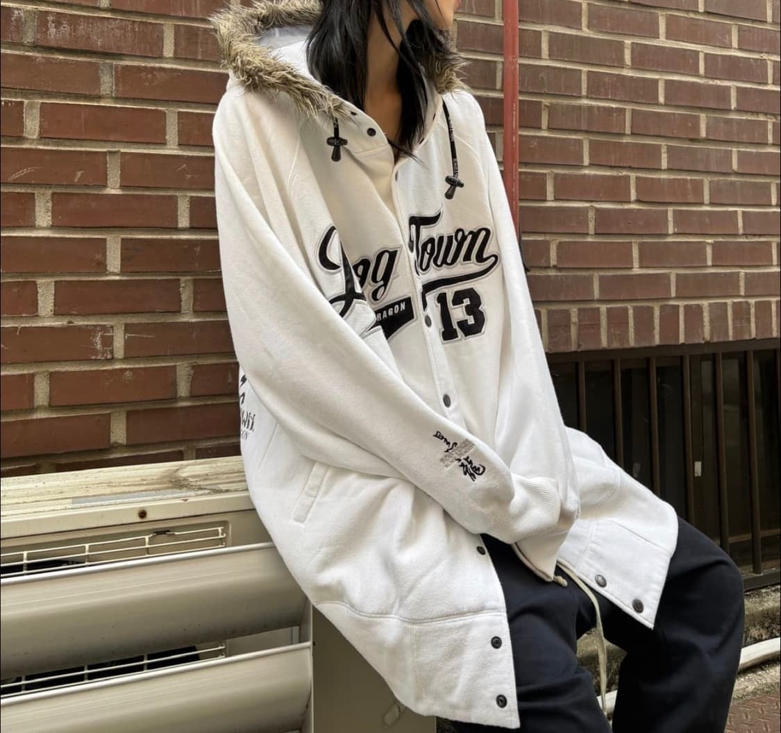 Dog town fur hoodie oriental detail hood 상품이미지1