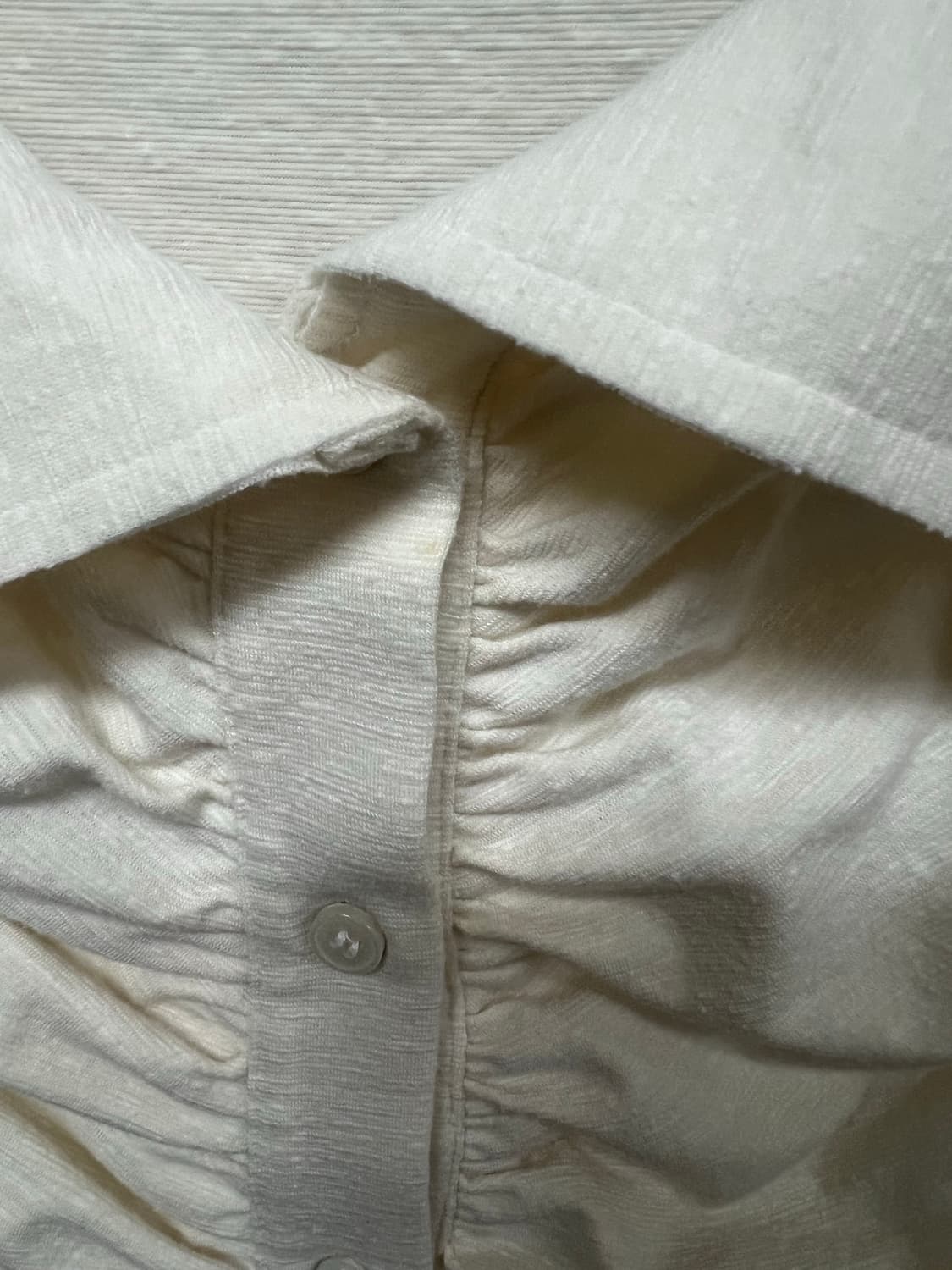 세릭 오프숄더 셔츠 / 크림 상품이미지6