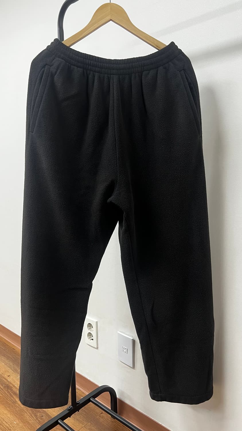 (새상품)이지갭 폴라플리스 팬츠 블랙M 상품이미지1