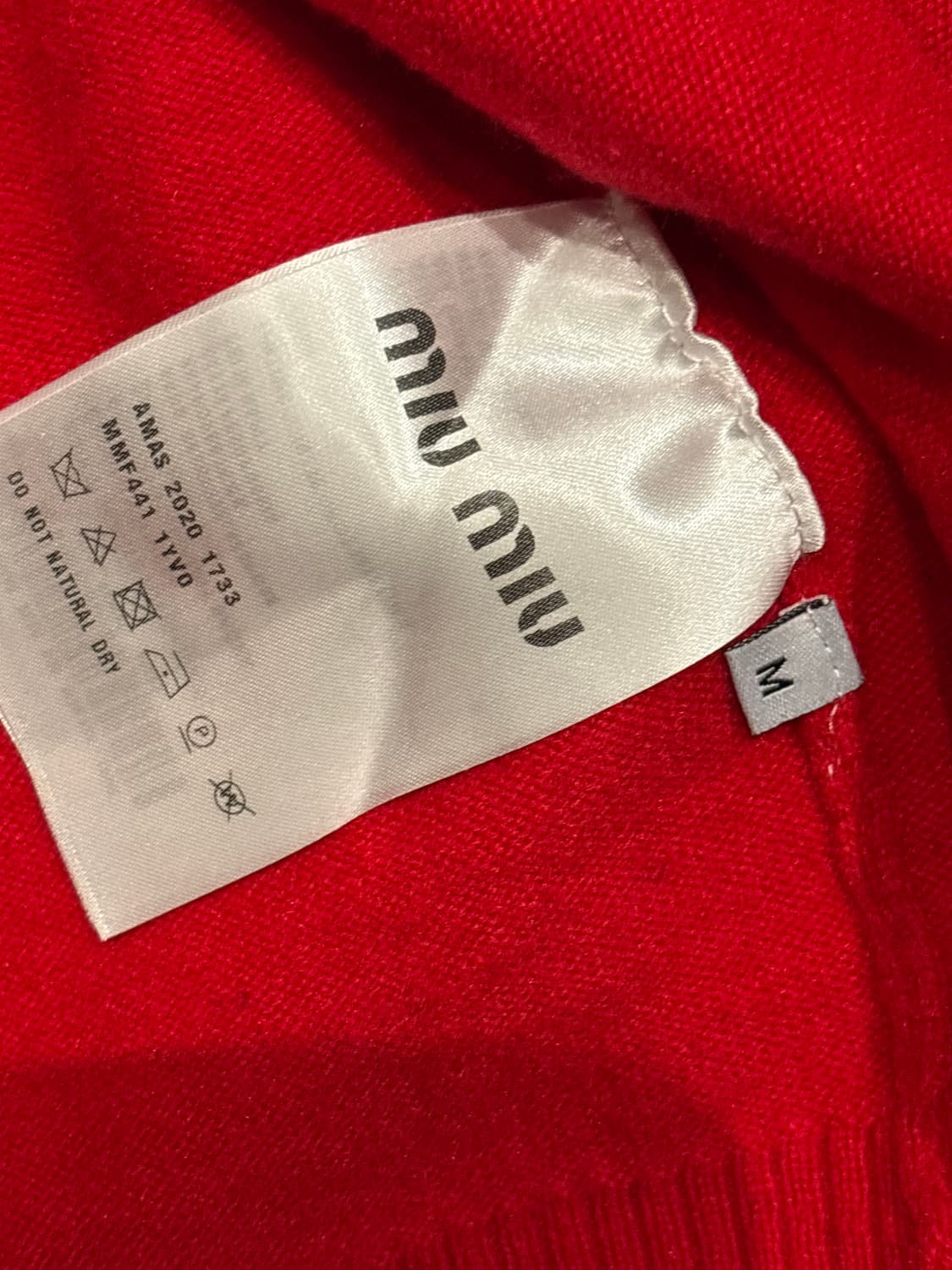 miumiu 레드 가디건 상품이미지3