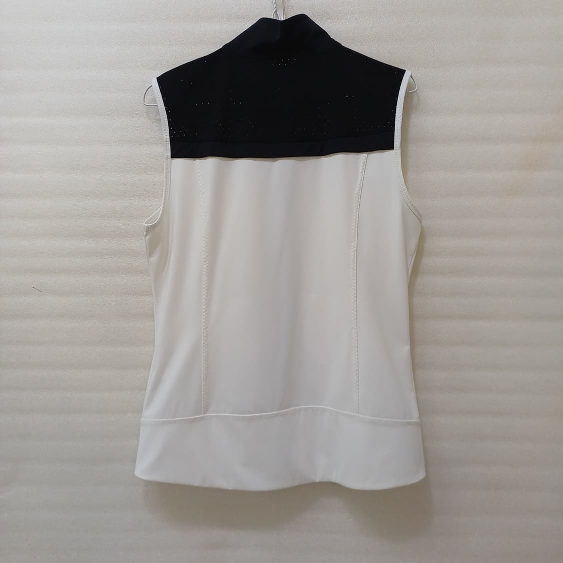 정품 PXG 골프 봄 가을 바람막이 조끼 여성 L 흰색 거의새것 사랑봉봉 상품이미지2