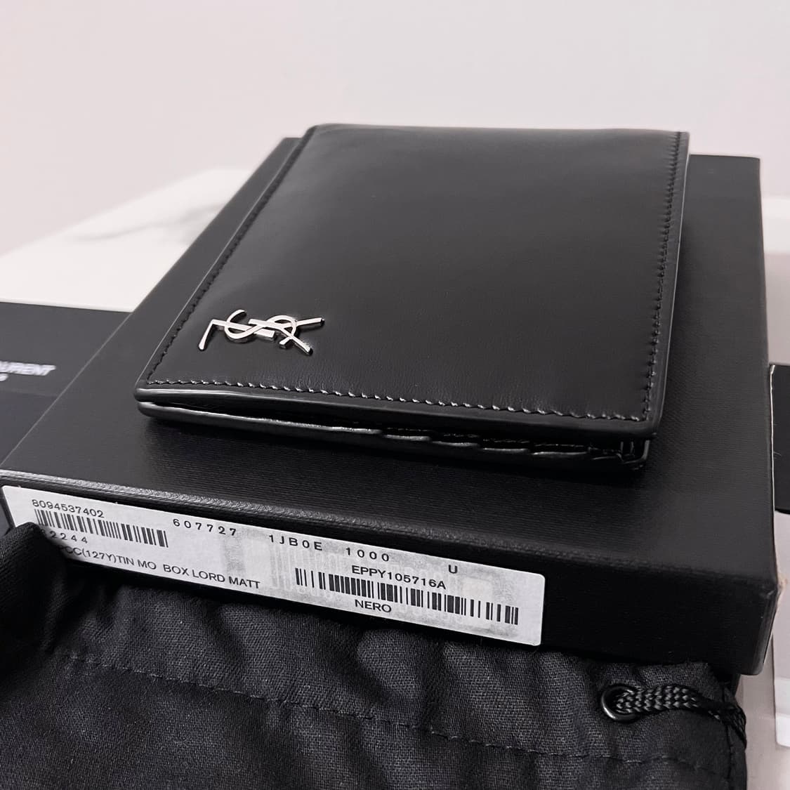 [S급/정품] 생로랑 로고 반지갑 은장 블랙 상품이미지8