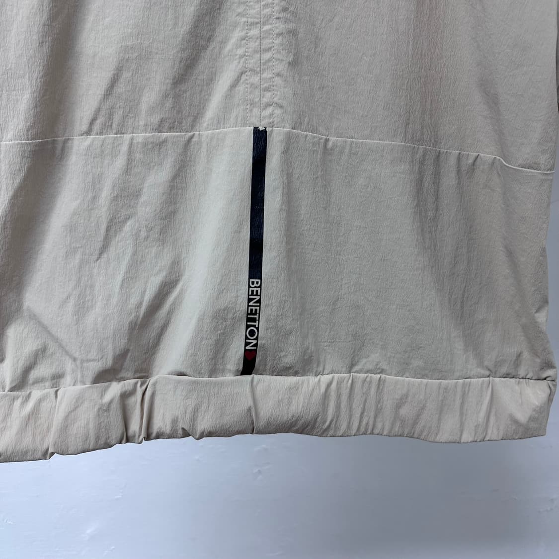 베네통 23s 여성 반팔 우븐 크롭 자켓 L (100) 여름자켓 J34 상품이미지7