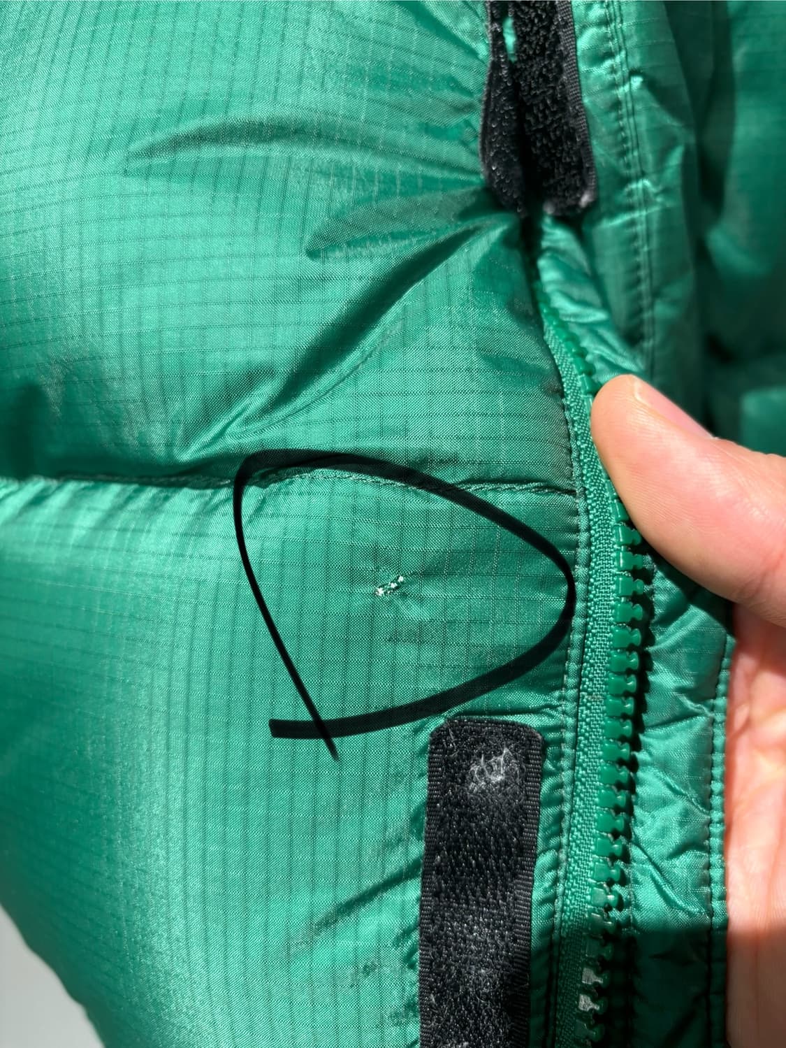 노스페이스 써밋 윈드스토퍼 700 다운 패딩 상품이미지9