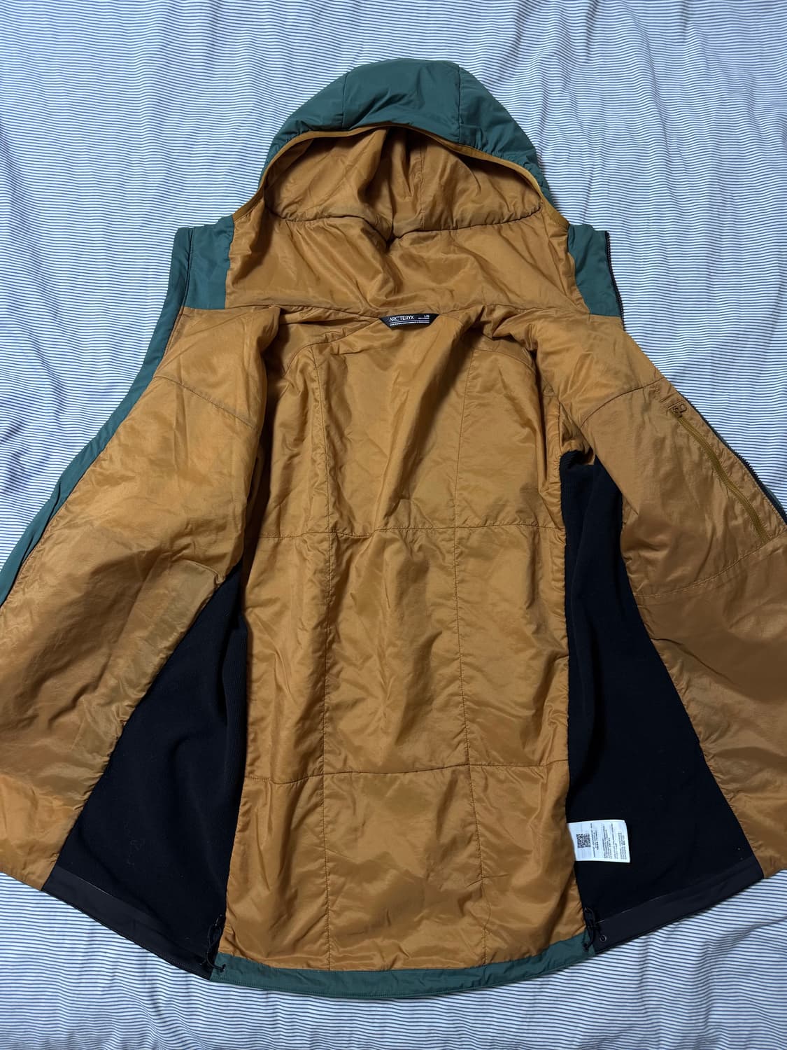 아크테릭스 아톰 LT 후디 박스카 상품이미지9