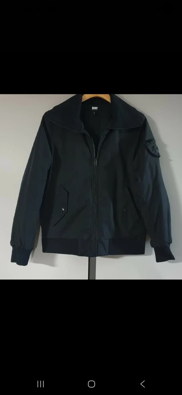 DKNY 여성 골프 패딩자켓. 싸이즈 m 상품이미지1