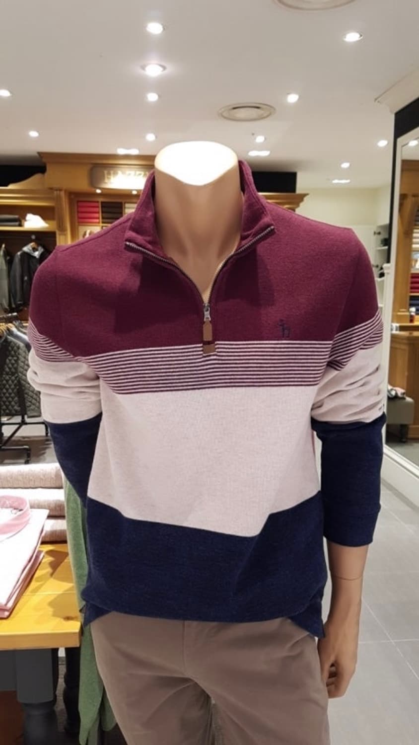 헤지스 반집업 티셔츠 상품이미지2