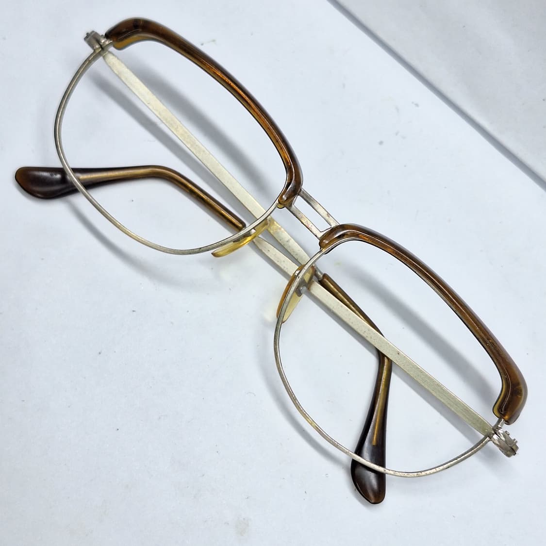 90s 일본 빈티지 브로우라인 슬림 하금테 안경테 55mm 클래식 앤틱  상품이미지1