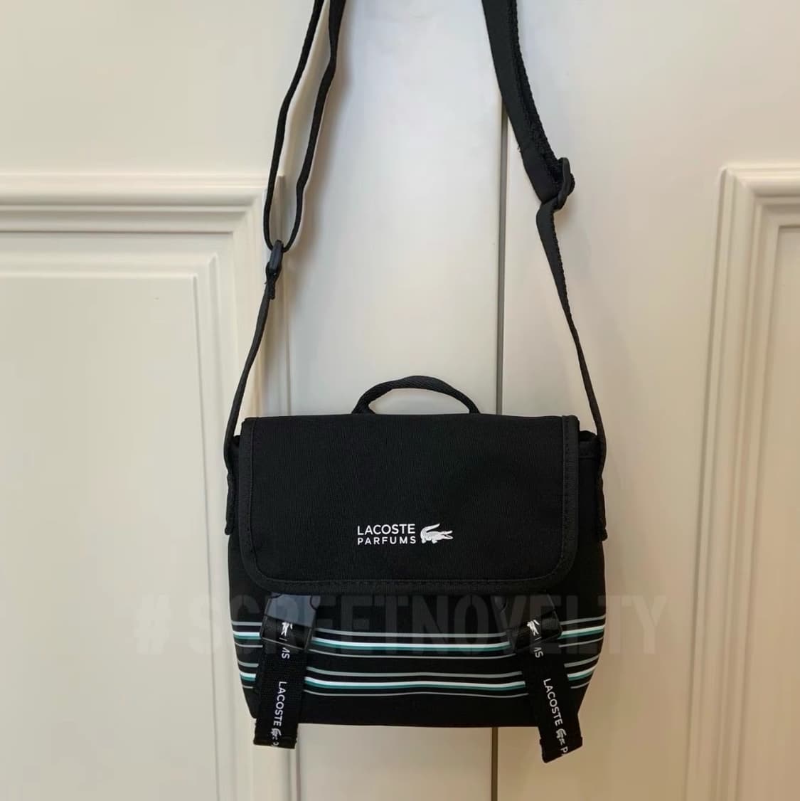  라코스테 퍼퓸 크로스바디백 메신저백 블랙 상품이미지4