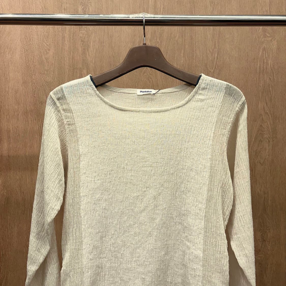 이세이미야케 플랜테이션 시스루 티셔츠 크링클 텍스쳐 디테일 베이지 상품이미지2